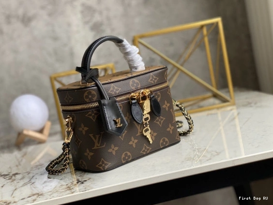 Firstbags ru PM LOUIS VANITY VUITTON 0815